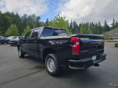 Used 2025 Chevrolet Silverado 1500 W/T w/ WT Value Package image 6