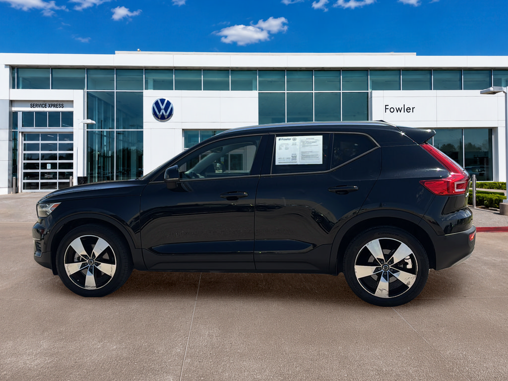 Used 2019 Volvo XC40 T5 Momentum AWD/4WD image 8
