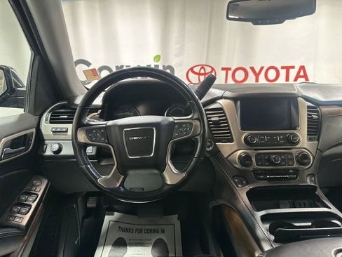 Used 2020 GMC Yukon XL Denali image 19