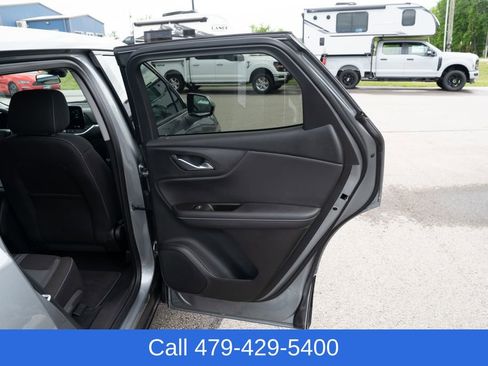 Used 2025 Chevrolet Blazer LT AWD/4WD image 15