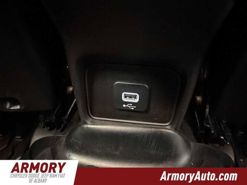 Used 2020 Jeep Compass Latitude image 32