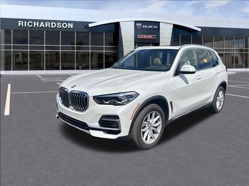 Used 2022 BMW X5 xDrive40i w/ Premium Package image 1