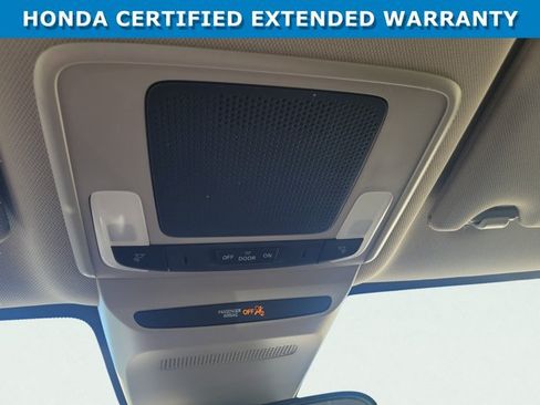 Used 2025 Honda HR-V LX image 34