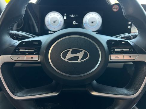 Used 2024 Hyundai Elantra Limited FWD image 24