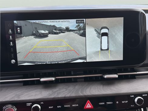 Used 2024 Kia Carnival SX FWD image 14