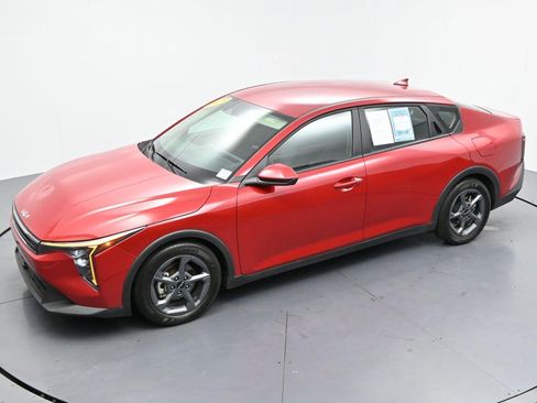 Used 2025 Kia K4 FWD image 35
