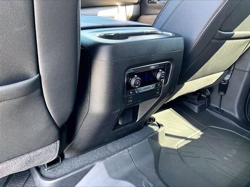 New 2026 Chevrolet Suburban RST w/ Comfort Package image 18