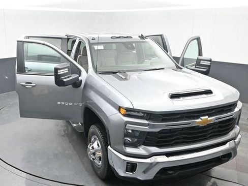 New 2026 Chevrolet Silverado 3500 LT w/ Convenience Package image 50
