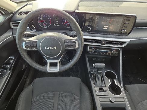 Used 2023 Kia K5 LXS FWD image 17
