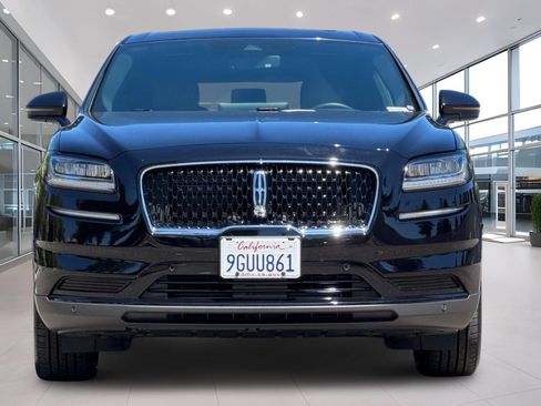 Used 2023 Lincoln Nautilus Reserve w/ Equipment Group 201A AWD/4WD image 9