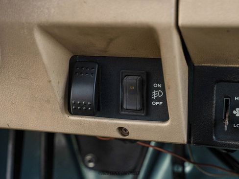 Used 1989 Jeep Wrangler Sahara AWD/4WD image 33