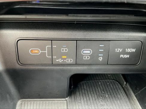 Used 2025 Hyundai Tucson SEL FWD image 15
