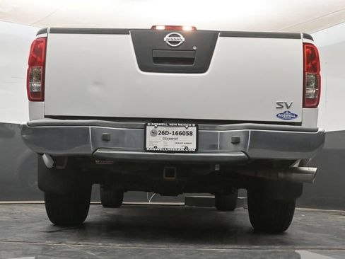 Used 2012 Nissan Frontier SV w/ SV Premium Utility Pkg RWD image 15