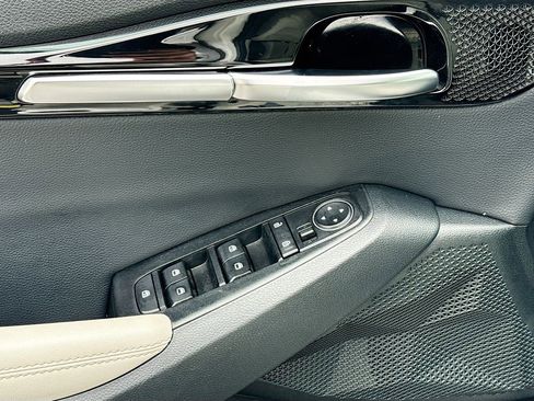 Used 2023 Kia Seltos EX image 18