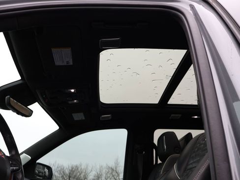 Used 2021 Cadillac Escalade ESV Sport Platinum w/ LPO, ONYX Package image 20