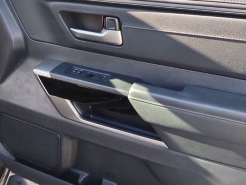 Used 2023 Toyota Tundra Limited image 23