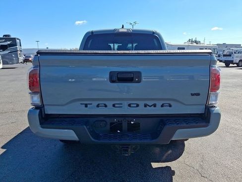Used 2023 Toyota Tacoma TRD Sport w/ Black Out Package (TMS) AWD/4WD image 9