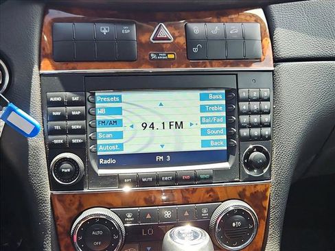 Used 2005 Mercedes-Benz CLK 500 Coupe image 13