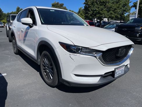 Used 2019 MAZDA CX-5 Touring FWD image 1