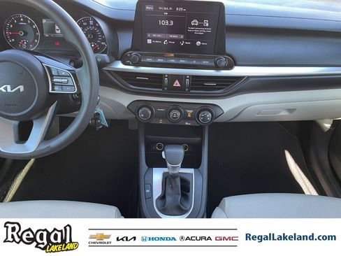 Used 2022 Kia Forte LXS image 14