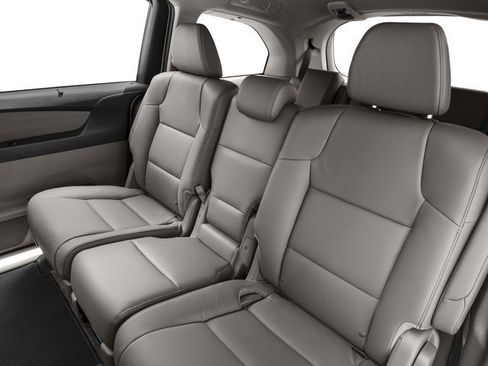 Used 2016 Honda Odyssey Touring Elite image 13