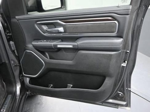 Used 2022 RAM 1500 Laramie AWD/4WD image 27