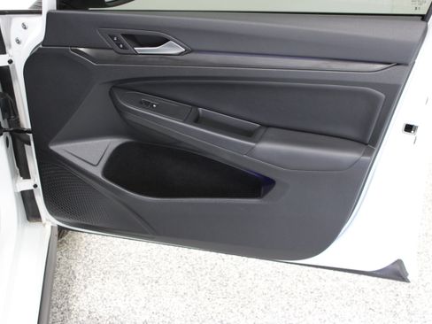 Used 2024 Volkswagen GTI SE FWD image 35