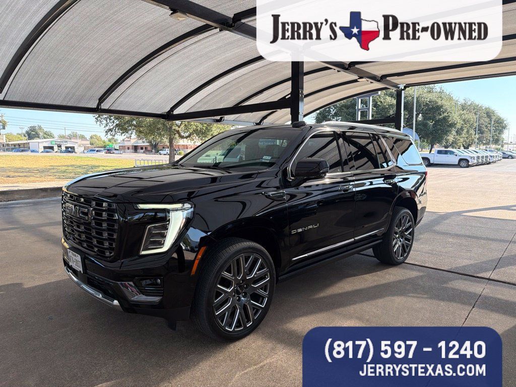 Used 2026 GMC Yukon Denali Ultimate AWD/4WD image 1