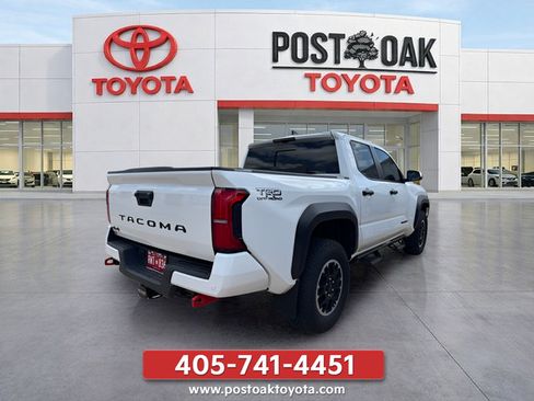 Used 2026 Toyota Land Cruiser w/ Premium Package AWD/4WD image 6