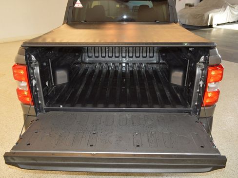 Used 2025 Ford Maverick XL w/ Equipment Group 102A image 13