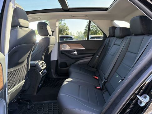New 2026 Mercedes-Benz GLE 450 4MATIC image 13