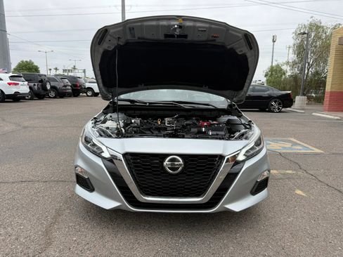 Used 2022 Nissan Altima 2.5 SR FWD image 47