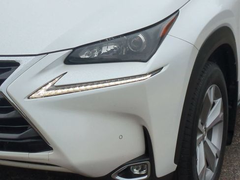 Used 2017 Lexus NX 200t AWD image 11