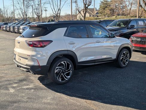 New 2026 Chevrolet TrailBlazer RS w/ Convenience Package image 8