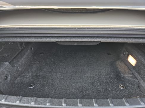 Used 2016 BMW M4 Convertible image 32