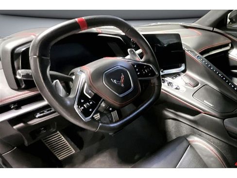 Used 2021 Chevrolet Corvette 3LT image 16