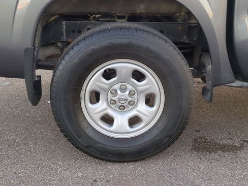 Used 2022 Nissan Frontier S w/ Technology Package image 13