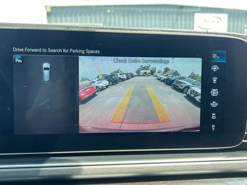 Used 2020 Mercedes-Benz GLS 450 4MATIC image 79