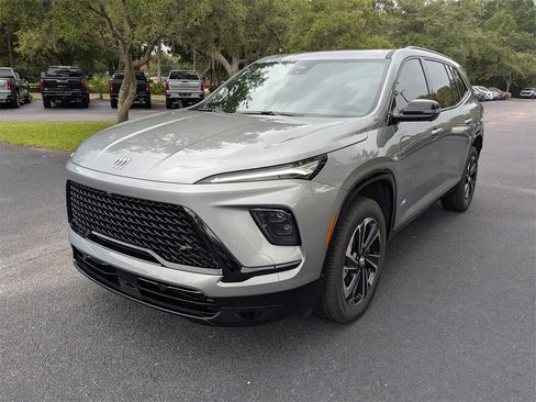 New 2026 Buick Enclave Sport Touring w/ Power Package image 8