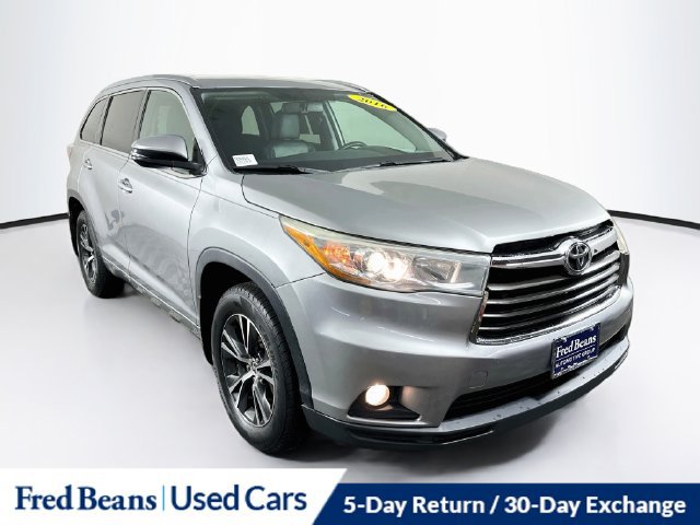 Used 2016 Toyota Highlander XLE AWD/4WD image 1