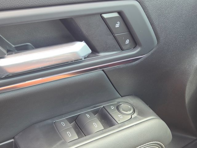 New 2027 GMC Terrain Elevation w/ Elevation Premium Package FWD image 26
