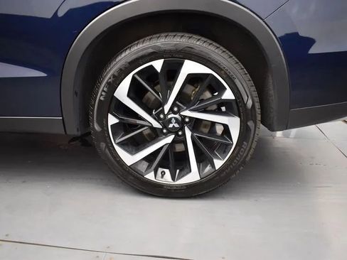 Used 2024 Mitsubishi Outlander Ralliart image 37