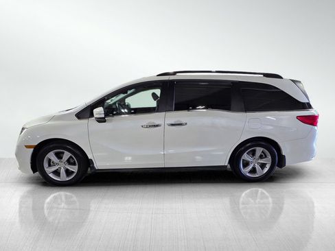 Used 2018 Honda Odyssey EX image 4