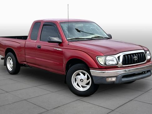 Used 2004 Toyota Tacoma 2WD Xtracab image 2