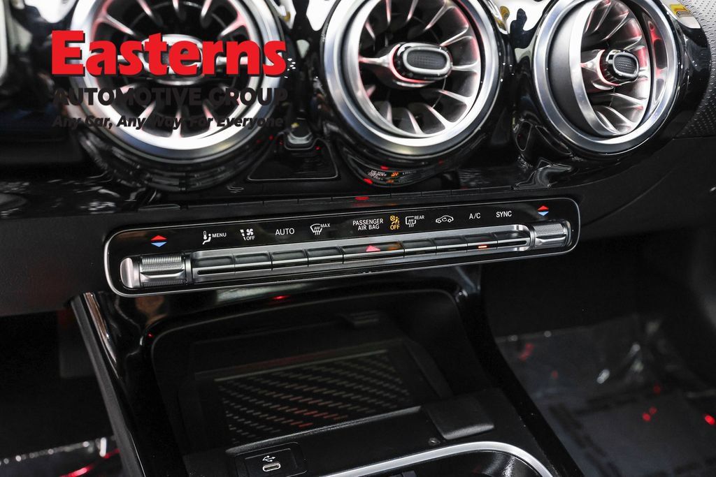 Used 2025 Mercedes-Benz CLA 250 image 19