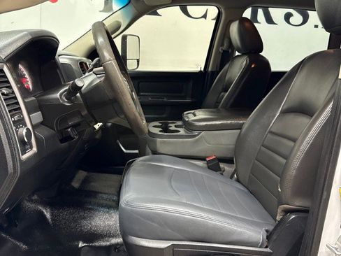 Used 2014 RAM 4500 Tradesman w/ Ambulance Prep Group image 31