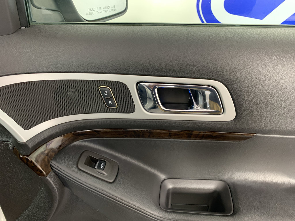 Used 2012 Ford Explorer Limited FWD image 39