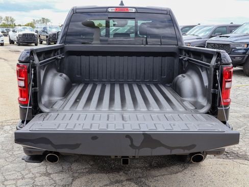 New 2026 RAM 1500 Big Horn AWD/4WD image 14
