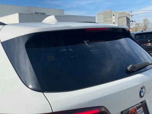 Used 2021 BMW X5 xDrive40i w/ M Sport Package AWD/4WD image 30