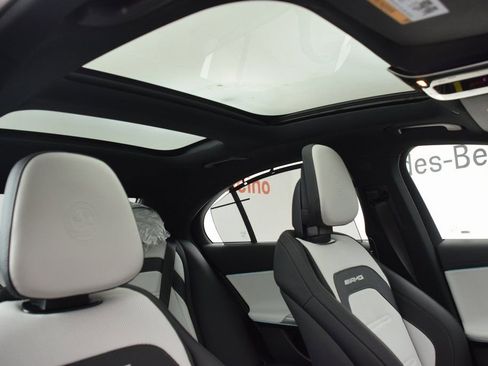 New 2026 Mercedes-Benz E 53 AMG e 4MATIC Sedan image 17